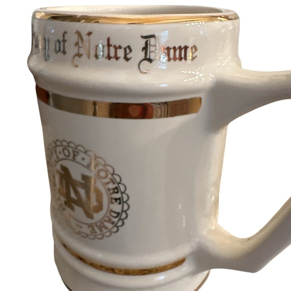 VTG Notre Dame University WC Bunting Large Mug Stein Cup in Off White Gold Trim - Picture 4 of 8